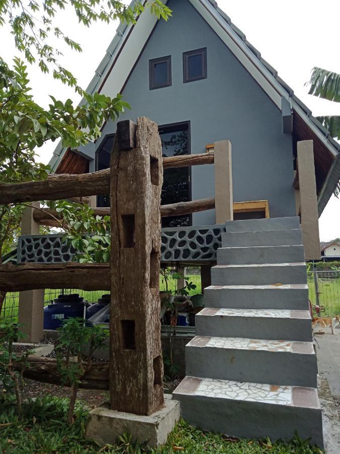 Joglopari Guesthouse Room 2 Bukan Untuk Pasangan Non Pasutri Cepit Экстерьер фото